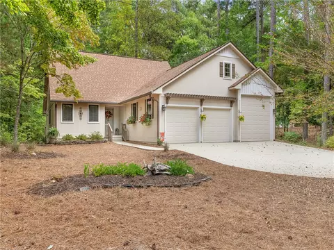 203 Long Reach Dr, Salem, SC 29676