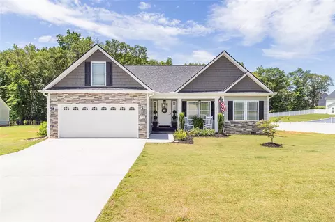 123 Highlands Dr, Belton, SC 29627
