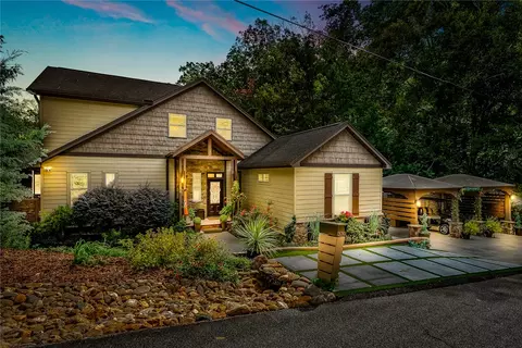13058 Janda Rd, Seneca, SC 29672