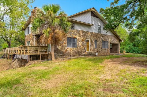 154 Ridgedale Rd, Six Mile, SC 29682