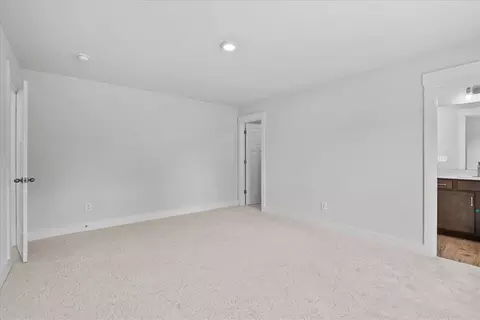 Bedroom - 723 Beech Dr, Seneca, SC 29678 photo 5 of 5