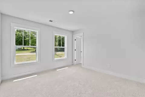 Bedroom - 723 Beech Dr, Seneca, SC 29678 photo 4 of 5