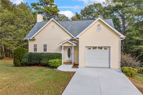 154 Wilderness Pt, Hartwell, GA 30643