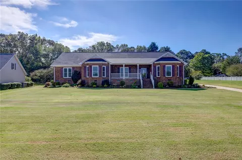 1008 Audley Ct, Easley, SC 29642