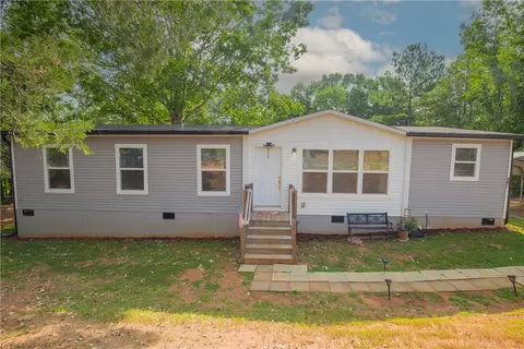 103 Chokecherry Ct, Liberty, SC 29657