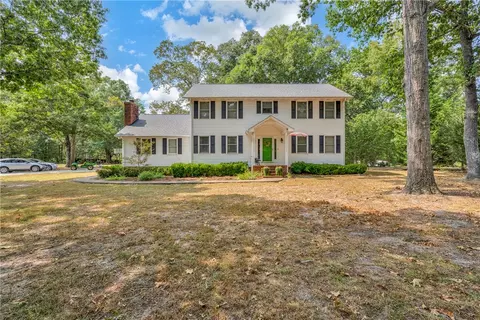 207 Wren Rd, Piedmont, SC 29673