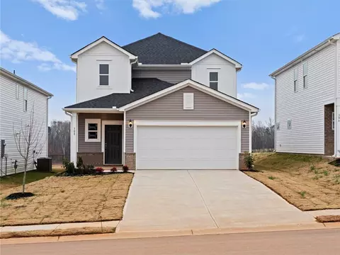 308 Yellowstone Trl, Gray Court, SC 29645