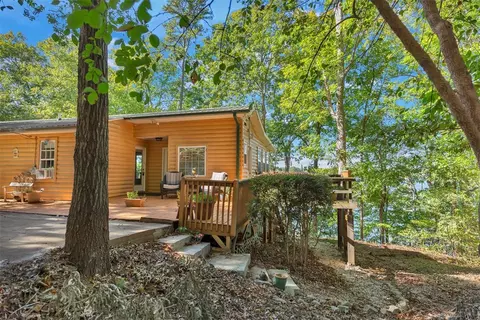 1035 Shelor Ferry Rd, Fair Play, SC 29643