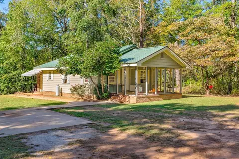 130 Straight Dr, Pickens, SC 29671