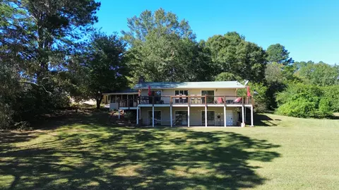 250 Madison Shores Dr, Westminster, SC 29693