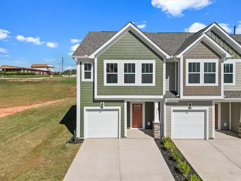 268 Tippin Trl, Travelers Rest, SC 29690