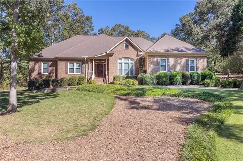 1033 Ladys Ln, Anderson, SC 29621