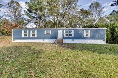 305 W Bagwell Rd, Liberty, SC 29657