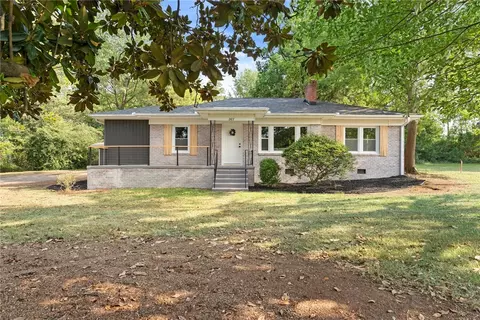207 Bedford Forest Ave, Anderson, SC 29625
