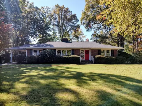 247 Riggs Dr, Clemson, SC 29631