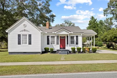 202 Richardson St, Simpsonville, SC 29681