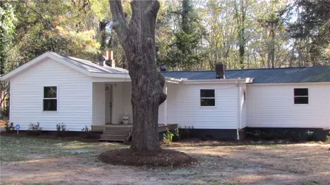 106 Harper St, Honea Path, SC 29654