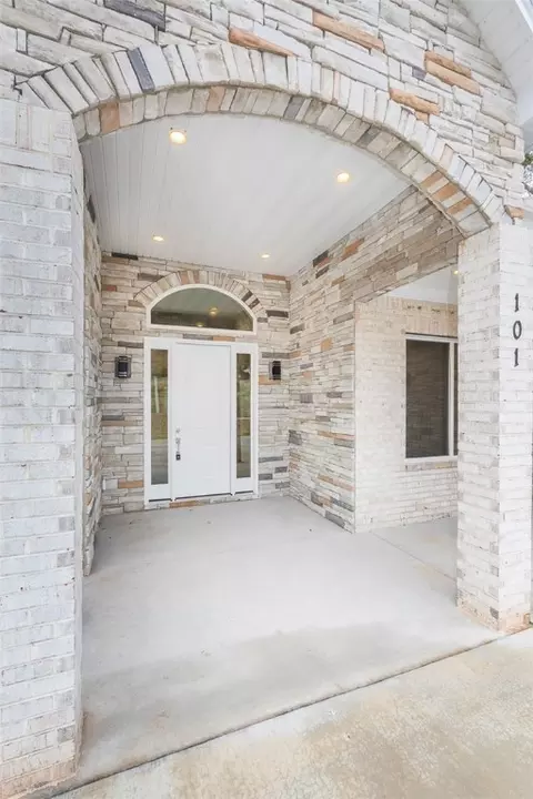 101 Tall Ship Dr, Anderson, SC 29625