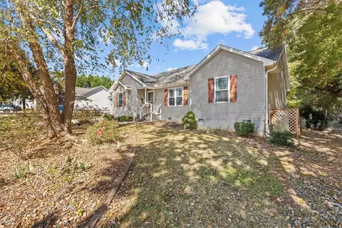 119 Terrace Meadows Dr, Seneca, SC 29672