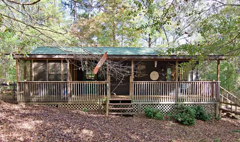 221 Voyles Rd, Anderson, SC 29625