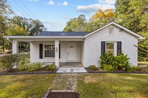 401 N Oak St, Seneca, SC 29678