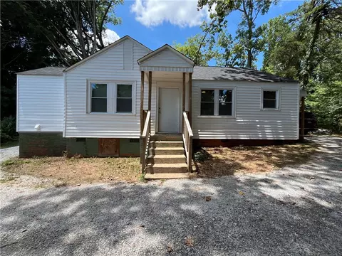 4002 Augusta Rd, Greenville, SC 29605