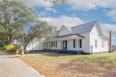 1103 Breazeale Rd, Belton, SC 29627