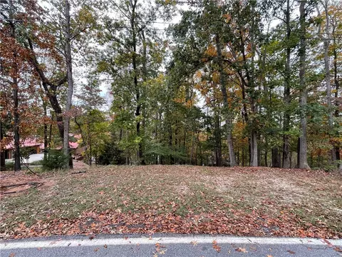 150 Indian Hills Drive Dr, Westminster, SC 29693