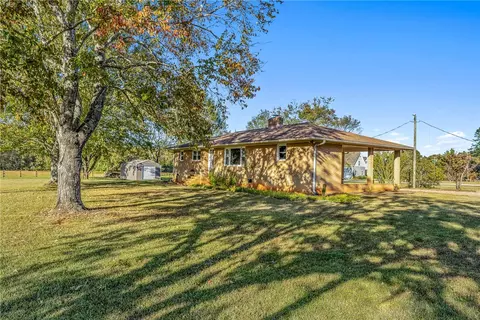 207 Andrews Rd, Fountain Inn, SC 29644