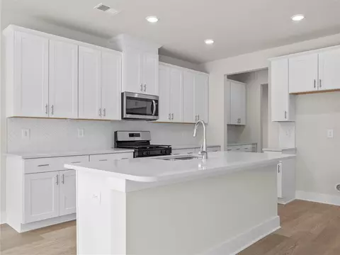 885 Burghley Cir, Greer, SC 29651 photo 9