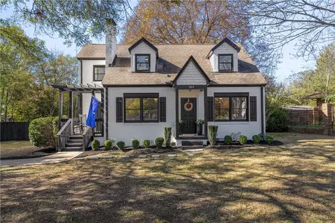 322 Katherine St, Easley, SC 29640