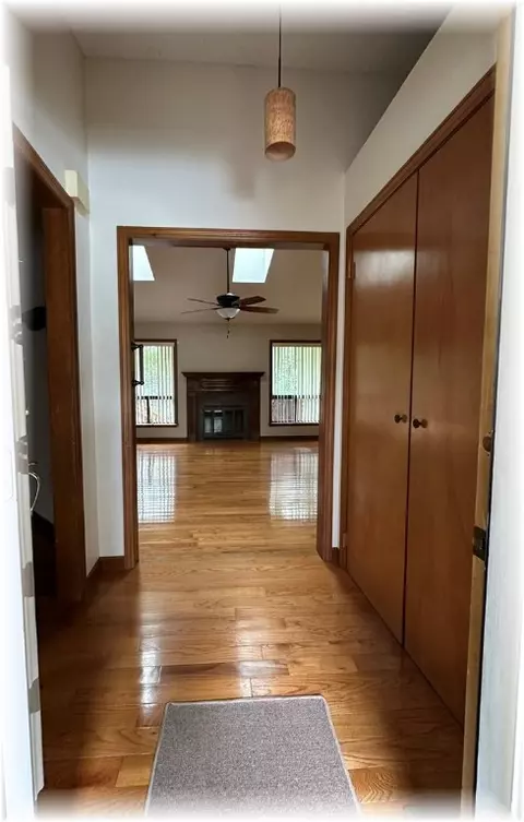 236 Tabor St, Central, SC 29630 photo 9