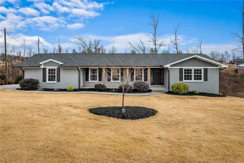 816 Ploma Dr, Seneca, SC 29678