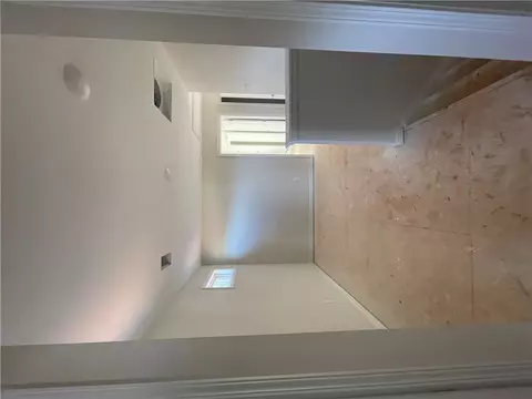 Entry Way - 142 Brown Cir, Easley, SC 29642 photo 4 of 7