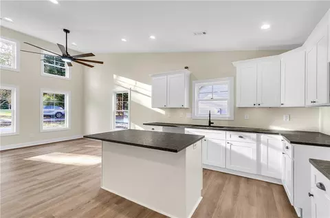 Kitchen - 5 C St # A, Williamston, SC 29697 photo 3 of 3