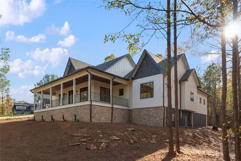108 Abaco Ln, Seneca, SC 29672
