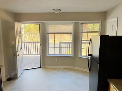 110 Mandy Trl, Easley, SC 29640 photo 3