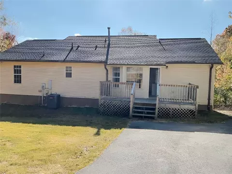 110 Mandy Trl, Easley, SC 29640 photo 2