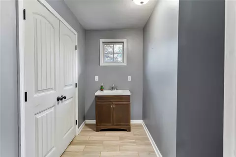 Entry Way - 133 Cane Creek Rd, Walhalla, SC 29691 photo 2 of 3