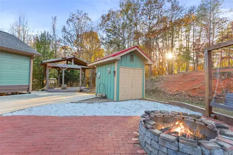 Exterior - 133 Cane Creek Rd, Walhalla, SC 29691 photo 4 of 11