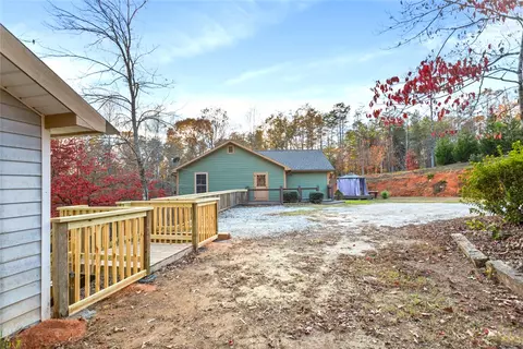 Exterior - 133 Cane Creek Rd, Walhalla, SC 29691 photo 9 of 11