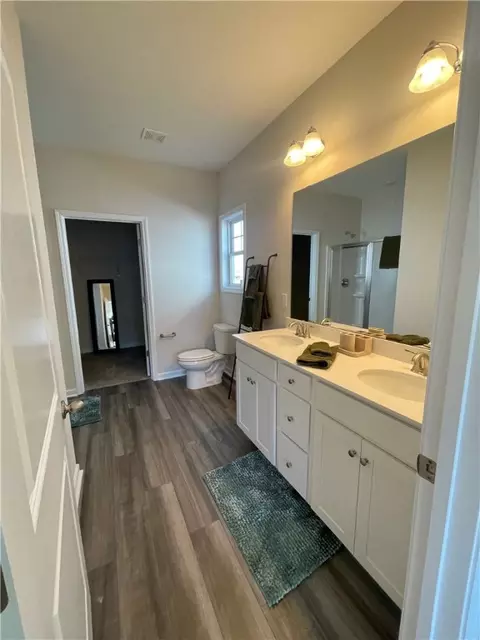 Entry Way - 137 Brown Cir, Easley, SC 29642 photo 3 of 7