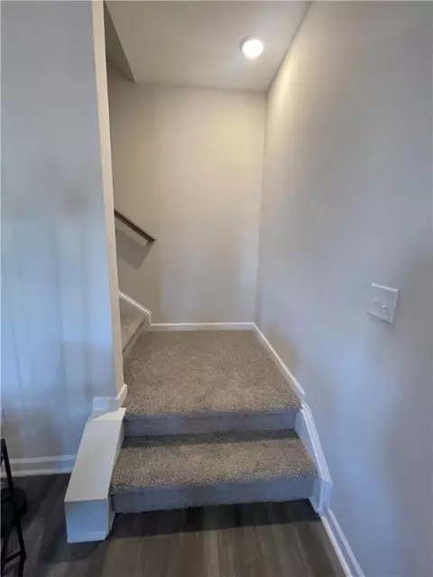Entry Way - 137 Brown Cir, Easley, SC 29642 photo 4 of 7