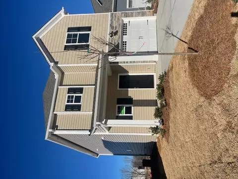 Exterior - 143 Brown Cir, Easley, SC 29642 photo 5 of 7