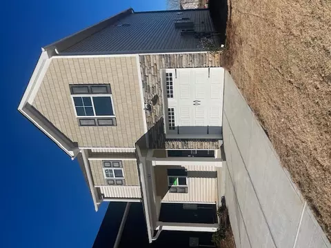 Exterior - 143 Brown Cir, Easley, SC 29642 photo 6 of 7