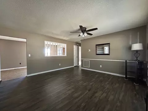 Living - 266 Hayes Rd, Pickens, SC 29671 photo 3 of 3