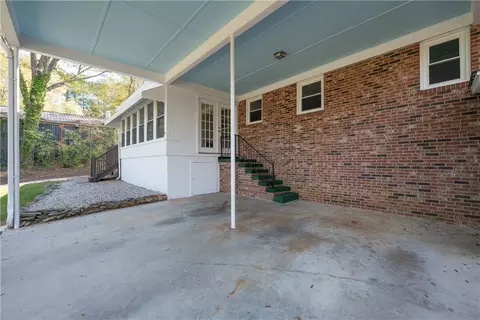 Exterior - 206 Westminster Dr, Pendleton, SC 29670 photo 6 of 8