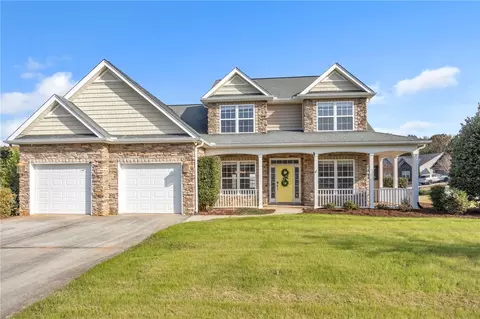 2 Admiral Ct, Anderson, SC 29621
