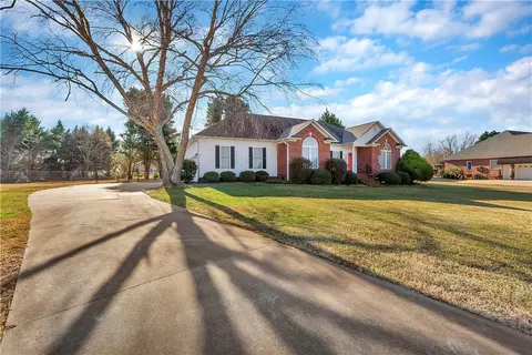 1848 Harris Bridge Rd, Anderson, SC 29621