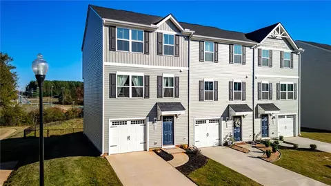 120 Sligh Way, Easley, SC 29642